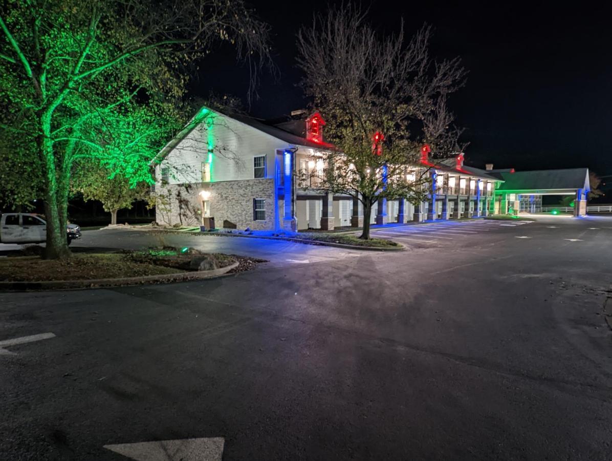 Отель Baymont By Wyndham Washington Экстерьер фото
